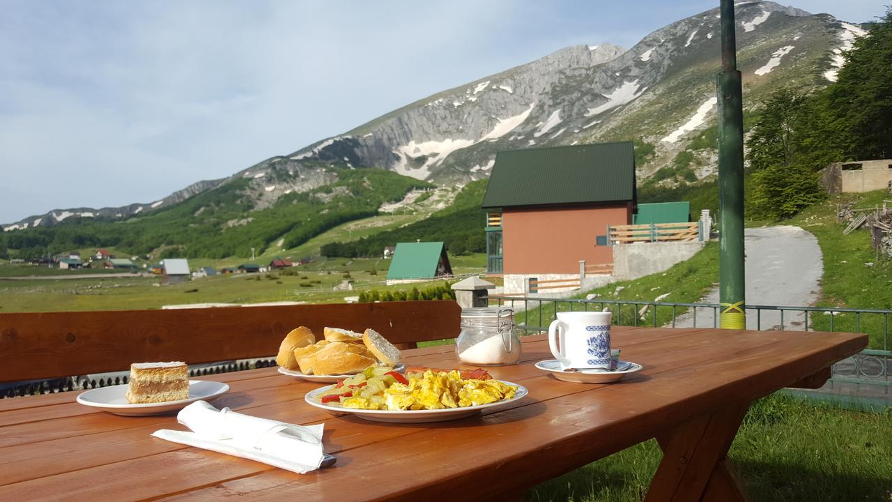 Guest House Tiha Noc Žabljak Exteriör bild